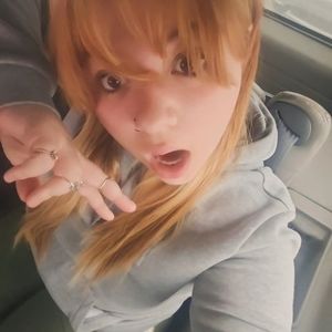 Meet your Posher, Alayna